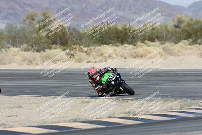 media/Dec-07-2025-CVMA (Sun) [[3e7d2de5dc]]/Race 8-Middleweight Shootout/